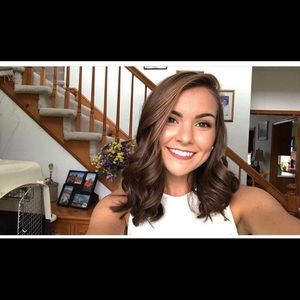 Meet your Posher, Emmy